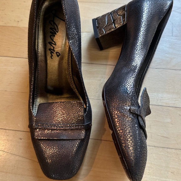 LANVIN Gold crackled pumps, 38.5 , L1055 - Picture 2 of 7